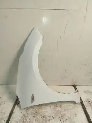 Peça sobressalente para automóvel em segunda mão guarda-lamas dianteiro direito por kia cee´d drive referências oem iam 