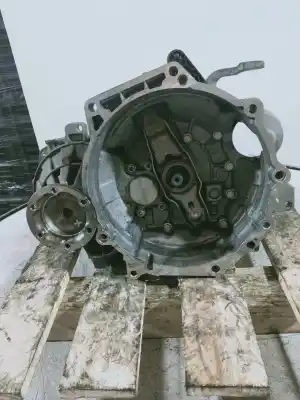 Second-hand car spare part GEARBOX for SEAT ALTEA XL (5P5)  OEM IAM references JWX  03018 37 1107