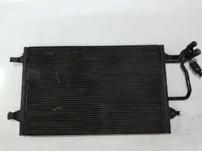 Peça sobressalente para automóvel em segunda mão condensador / radiador de ar condicionado por audi s8 (d2) 4.2 340 cv / 250 kw referências oem iam 4d260401a