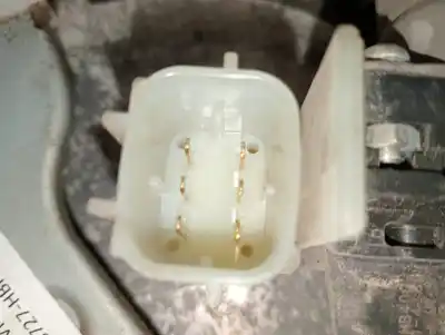 Second-hand car spare part passenger side right window regulator for renault maxity 2.9 diesel oem iam references   