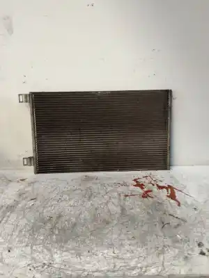 Peça sobressalente para automóvel em segunda mão condensador / radiador de ar condicionado por renault kangoo profesional referências oem iam 