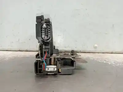 Second-hand car spare part front left central locking system for audi a4 avant (8e) 2.5 tdi (114kw) oem iam references 4b1837015g  