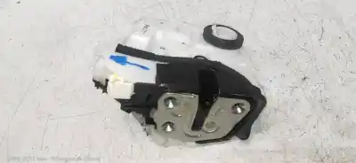 Pezzo di ricambio per auto di seconda mano motore chiusura centrale anteriore destro per mazda 3 berlina (bp) evolution riferimenti oem iam 