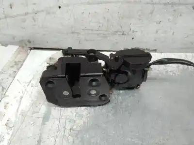 Second-hand car spare part rear left central locking system for mazda premacy (cp) td exclusive (74kw) oem iam references 