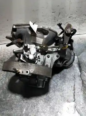 Pezzo di ricambio per auto di seconda mano riduttore per daewoo tacuma (u100) 1.6 riferimenti oem iam bc3944  vh010883