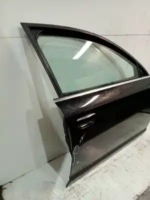Автозапчастина б/у передні праві двері для audi a6 avant (4f5) 3.0 tdi quattro (171kw) посилання на oem iam   