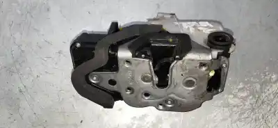 Peça sobressalente para automóvel em segunda mão motor de fechadura central traseiro esquerdo por opel zafira (c) 1.6 16v cdti dpf referências oem iam 