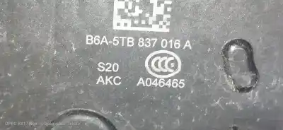 Автозапчасти б/у электропривод центрального замка спереди справа за skoda superb (3v3) active ссылки oem iam 5tb837016a  