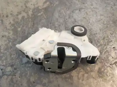 Second-hand car spare part front right central locking system for toyota yaris live oem iam references 