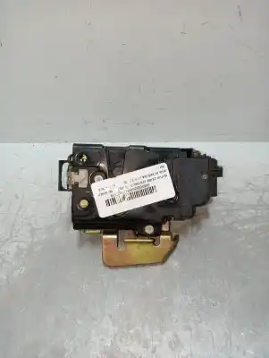 Peça sobressalente para automóvel em segunda mão motor de fechadura central dianteiro direito por audi a6 berlina (4b2) 2.5 v6 24v tdi referências oem iam 4b1837016b
