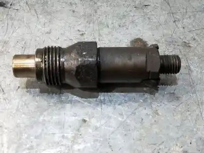 Recambio de automóvil de segunda mano de INYECTOR para PEUGEOT 205 BERLINA  referencias OEM IAM LCR6730705D  