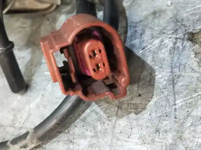 Автозапчасти б/у инжектор за skoda superb (3v3) active ссылки oem iam 04l131113p  044402504202