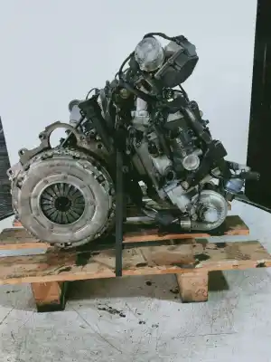 Second-hand car spare part complete engine for kia cee´d emotion oem iam references d4fb