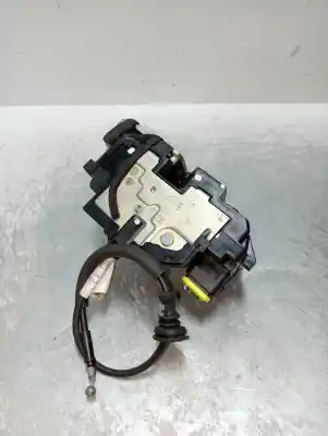 Second-hand car spare part front right central locking system for kia cee´d emotion oem iam references   