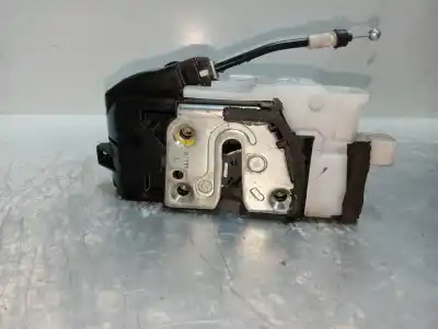 Second-hand car spare part front left central locking system for kia cee´d emotion oem iam references 