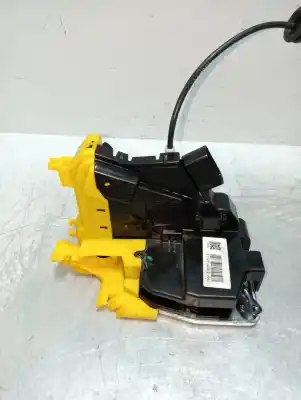 Second-hand car spare part front right central locking system for kia cee´d drive oem iam references 81320a2410  