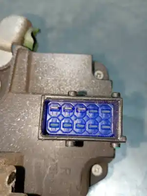 Second-hand car spare part front right central locking system for opel meriva cosmo oem iam references 13154792  