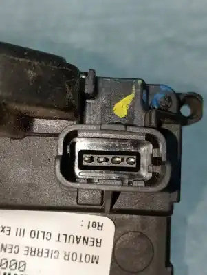Second-hand car spare part front right central locking system for renault clio iii exception oem iam references   