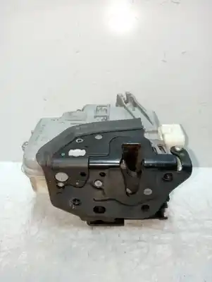 Second-hand car spare part front left central locking system for skoda superb combi (3t5) comfort oem iam references 3g4837015