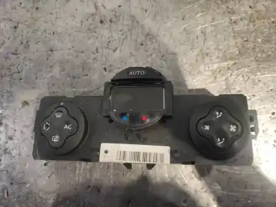 Second-hand car spare part heating / air conditioning control panel for renault clio iii rs access oem iam references 8200296683