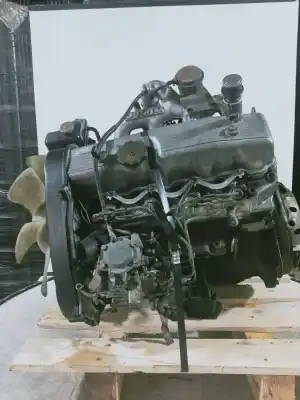 Pièce détachée automobile d'occasion MOTEUR COMPLET pour MITSUBISHI MONTERO (L040)  Références OEM IAM 4D55  BB0320