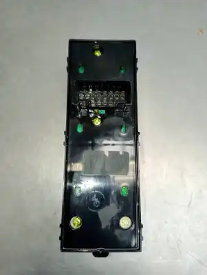 Second-hand car spare part left front power window switch for kia cee´d drive oem iam references 49d4901110  