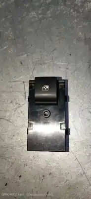 Peça sobressalente para automóvel em segunda mão botão / interruptor elevador vidro traseiro direito por opel zafira (c) 1.6 16v cdti dpf referências oem iam 13408452