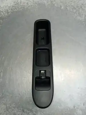 Second-hand car spare part right front power window switch for peugeot 307 (s1) xn oem iam references 