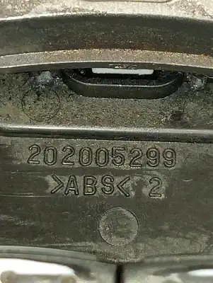 Автозапчастина б/у передні вікний вмикач для ssangyong actyon 200 xdi 4wd limited посилання на oem iam 2020005299  