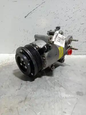 Peça sobressalente para automóvel em segunda mão compressor de ar condicionado a/a a/c por ford focus lim. (cb8) 1.6 tdci cat referências oem iam av1119d629ba