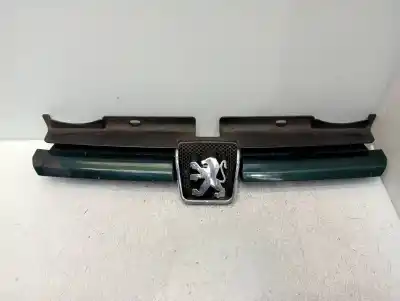 Second-hand car spare part front grille for peugeot 605 stdt oem iam references 9627630777