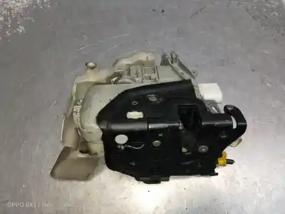 Second-hand car spare part front left central locking system for audi a4 berlina (b8) 2.0 16v tdi oem iam references 8j1837015c