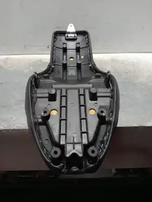Second-hand car spare part right front seat for keeway superlight 125 * oem iam references   