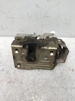 Pezzo di ricambio per auto di seconda mano motore chiusura centrale posteriore destro per renault clio ii fase i (b/cbo) 1.9 d alize riferimenti oem iam 