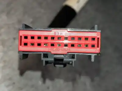 Автозапчастина б/у ліве дзеркало для jaguar x-type i (x400) 2.5 v6 a las 4 ruedas посилання на oem iam   