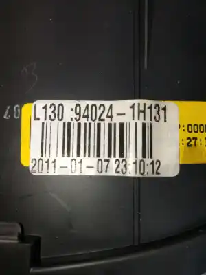 Peça sobressalente para automóvel em segunda mão quadrante por kia cee´d concept referências oem iam 940241h131  