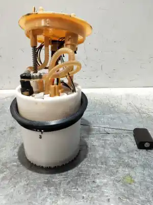 Peça sobressalente para automóvel em segunda mão bomba de combustivel por audi a3 (8vk) basic referências oem iam 5q0919050an  a2c82349001