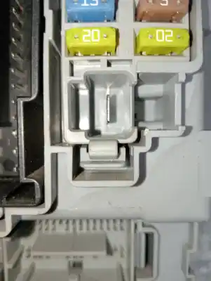 Second-hand car spare part fuse box unit for fiat doblo active oem iam references 00518855300  