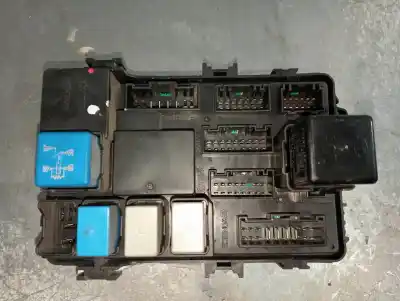Peça sobressalente para automóvel em segunda mão caixa de fusíveis e relés por kia rio 1.5 crdi ex2 referências oem iam 919501g010