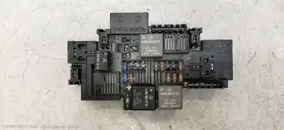 Recambio de automóvil de segunda mano de CAJA RELES / FUSIBLES para MERCEDES-BENZ CLASE C (W205) FAMILIAR  referencias OEM IAM A2229063202  