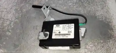 Pezzo di ricambio per auto di seconda mano MODULO ELETTRONICO per KIA CEE´D SPORTY WAGON  Riferimenti OEM IAM 95400A2260  4C28861000