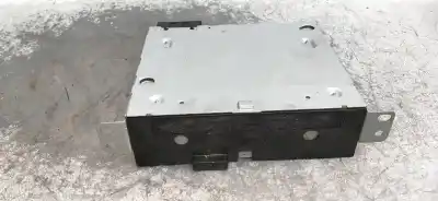 Second-hand car spare part audio system / radio cd for citroen c4 lim. seduction oem iam references 9801189780
