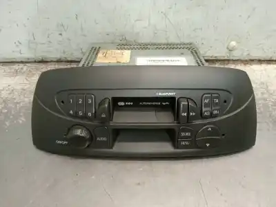 Second-hand car spare part AUDIO SYSTEM / RADIO CD for FIAT PUNTO BERLINA (188)  OEM IAM references 7649372316  735272569