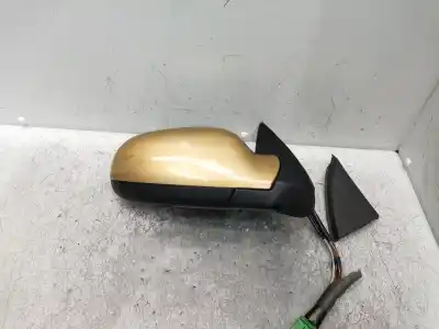 Recambio de automóvil de segunda mano de RETROVISOR DERECHO para VOLVO S60 BERLINA  referencias OEM IAM  13 CABLES 