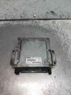 Peça sobressalente para automóvel em segunda mão centralina de motor uce por peugeot 806 2.0 hdi referências oem iam 0281010135