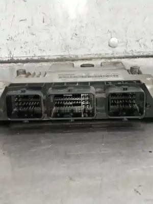 Second-hand car spare part ecu engine control for renault trafic combi (ab 4.01) 1.9 diesel oem iam references 0281011530  