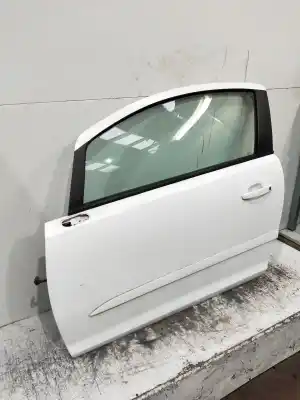 İkinci el araba yedek parçası sol ön kapi için opel corsa d cmon oem iam referansları   