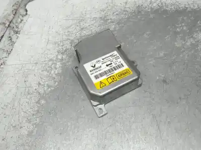 Second-hand car spare part AIRBAG CONTROL UNIT for RENAULT KANGOO  OEM IAM references 2840211403  8201025624