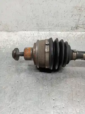 Pièce détachée automobile d'occasion transmission avant droite pour audi a4 avant (8w5) advanced edition références oem iam 8w0407271g  