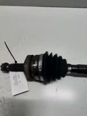 Second-hand car spare part front right transmission for kia magentis active oem iam references   